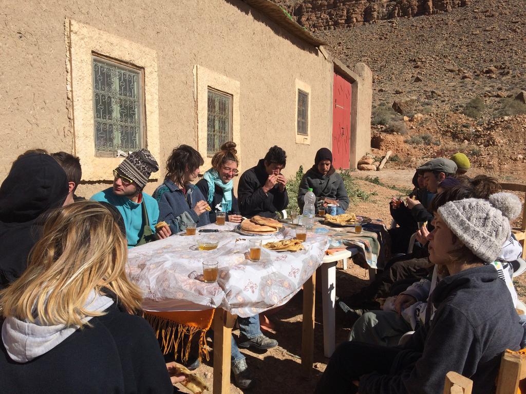 Gite D'Etape Traditionnel Berbere Ifri Exterior foto
