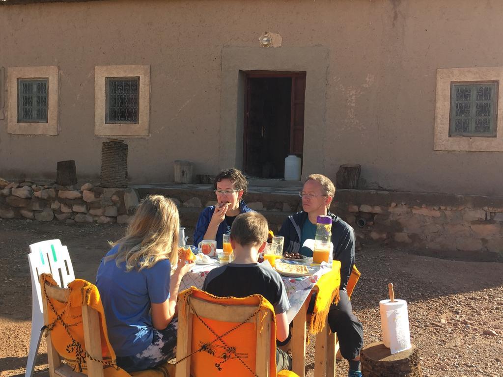 Gite D'Etape Traditionnel Berbere Ifri Exterior foto